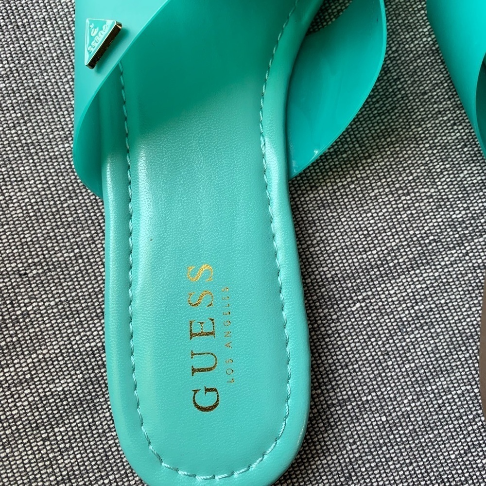 Guess Green Flat Sandal Size 10M - Picture 11 of 15